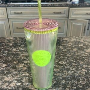 STARBUCKS 2025 NEON TRANSPARENT LIME & LILAC PLEATED VENTI TUMBLER NWT